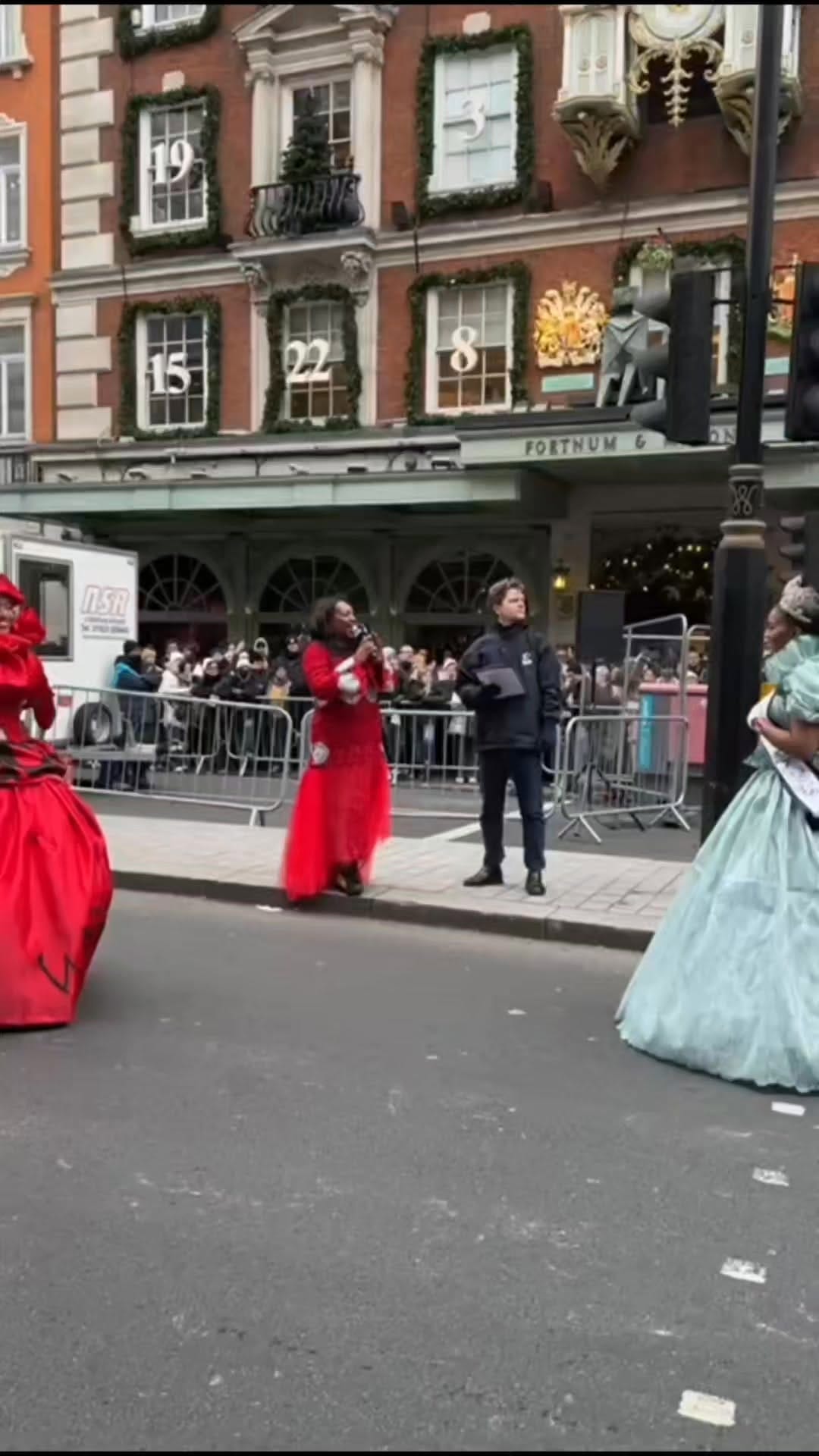 Post 9 by Mary Martin London #MaryMartinLondon on Instagram (video)