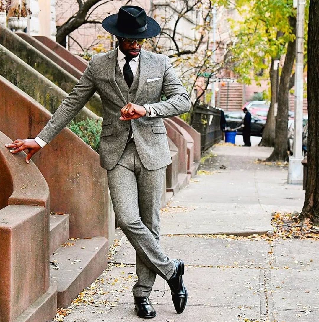 Post 2 by English Laundry (Official) on Instagram (image)