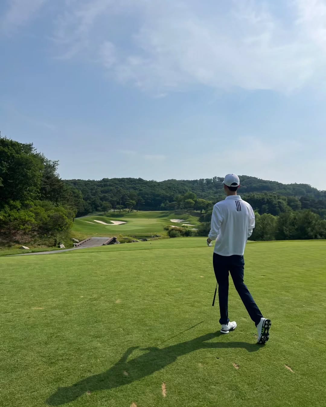 Post 1 by 정용수 on Instagram (carousel)