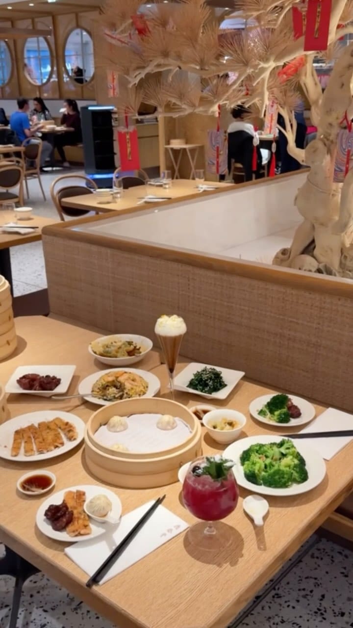 Post 9 by Selfridges Food on Instagram (video)