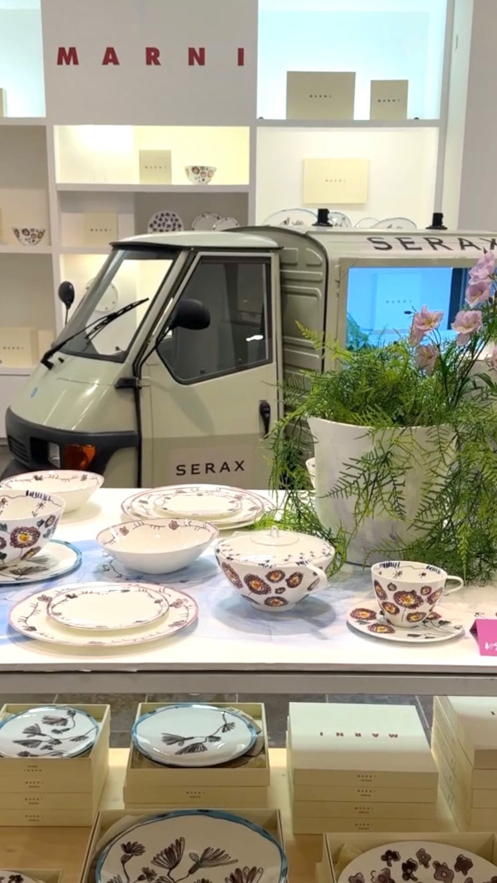Post 5 by Selfridges Food on Instagram (video)