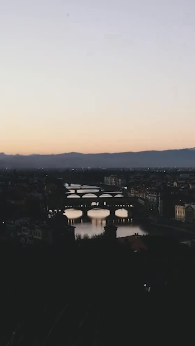 Post 6 by 𝑨𝑹𝑰𝑺𝑻𝑬𝑨 ♡ on Instagram (video)