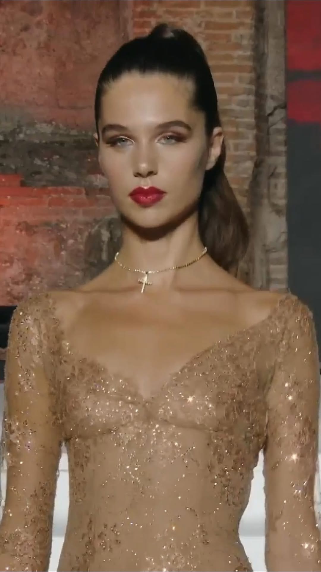 Post 8 by 𝑨𝑹𝑰𝑺𝑻𝑬𝑨 ♡ on Instagram (video)