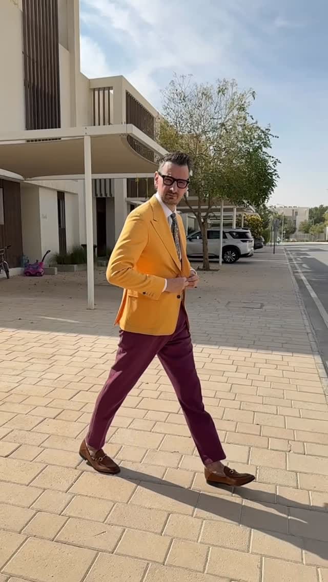 Post 3 by Luxury Suits for Leaders – M.Frackowiak on Instagram (video)