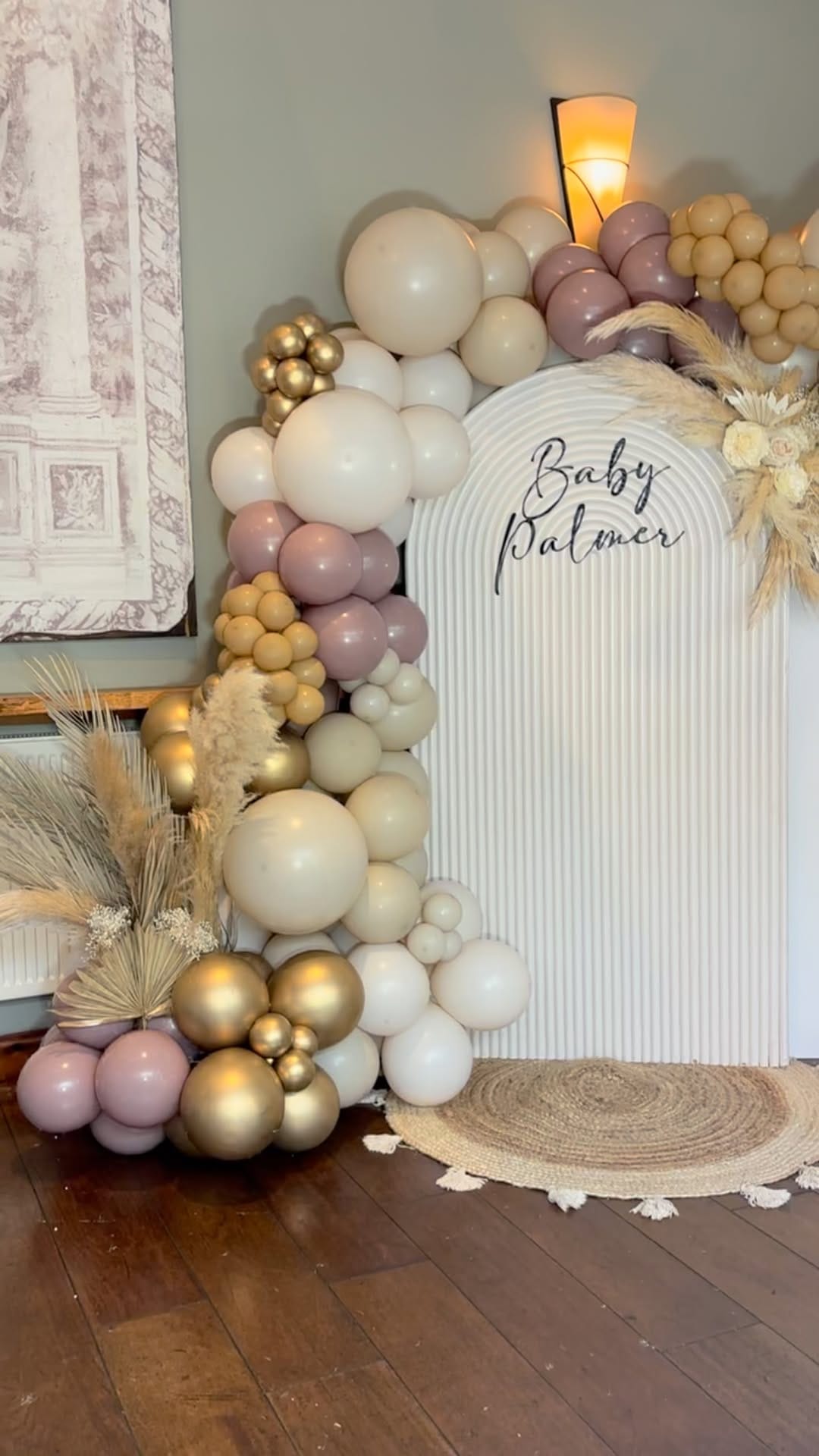 Post 3 by Balloons & Event Decor! on Instagram (video)