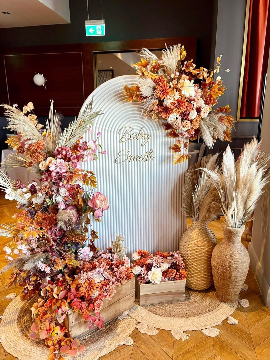 Post 1 by Balloons & Event Decor! on Instagram (carousel)