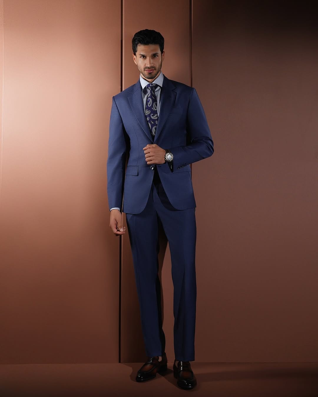 Post 7 by Made To Measure Dubai on Instagram (image)