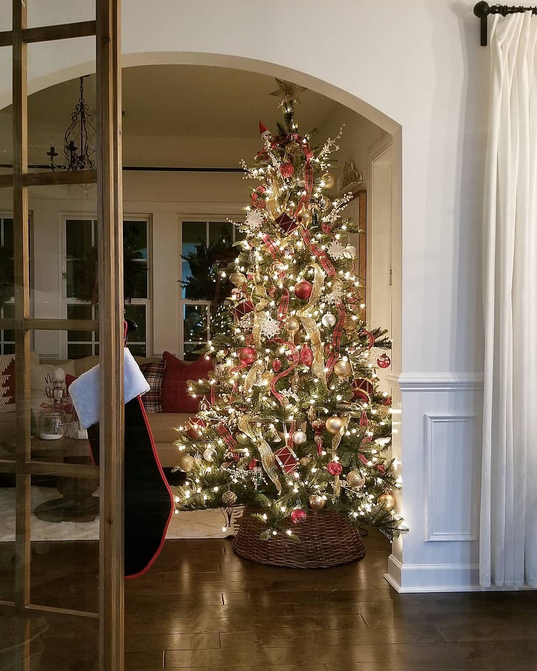 Post 10 by The Southern Hydrangea on Instagram (image)