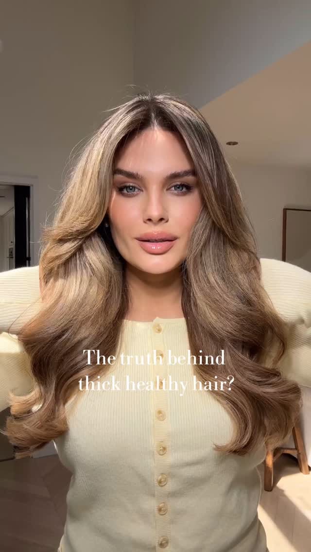 Post 9 by Fox & Vamp on Instagram (video)