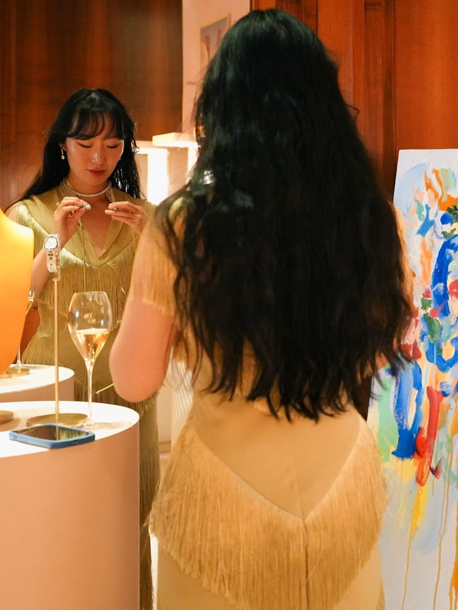 Post 5 by Ji Won Choi on Instagram (carousel)