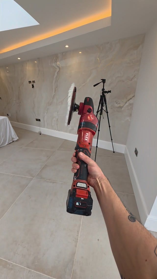 Post 1 by Luke freeman on Instagram (video)