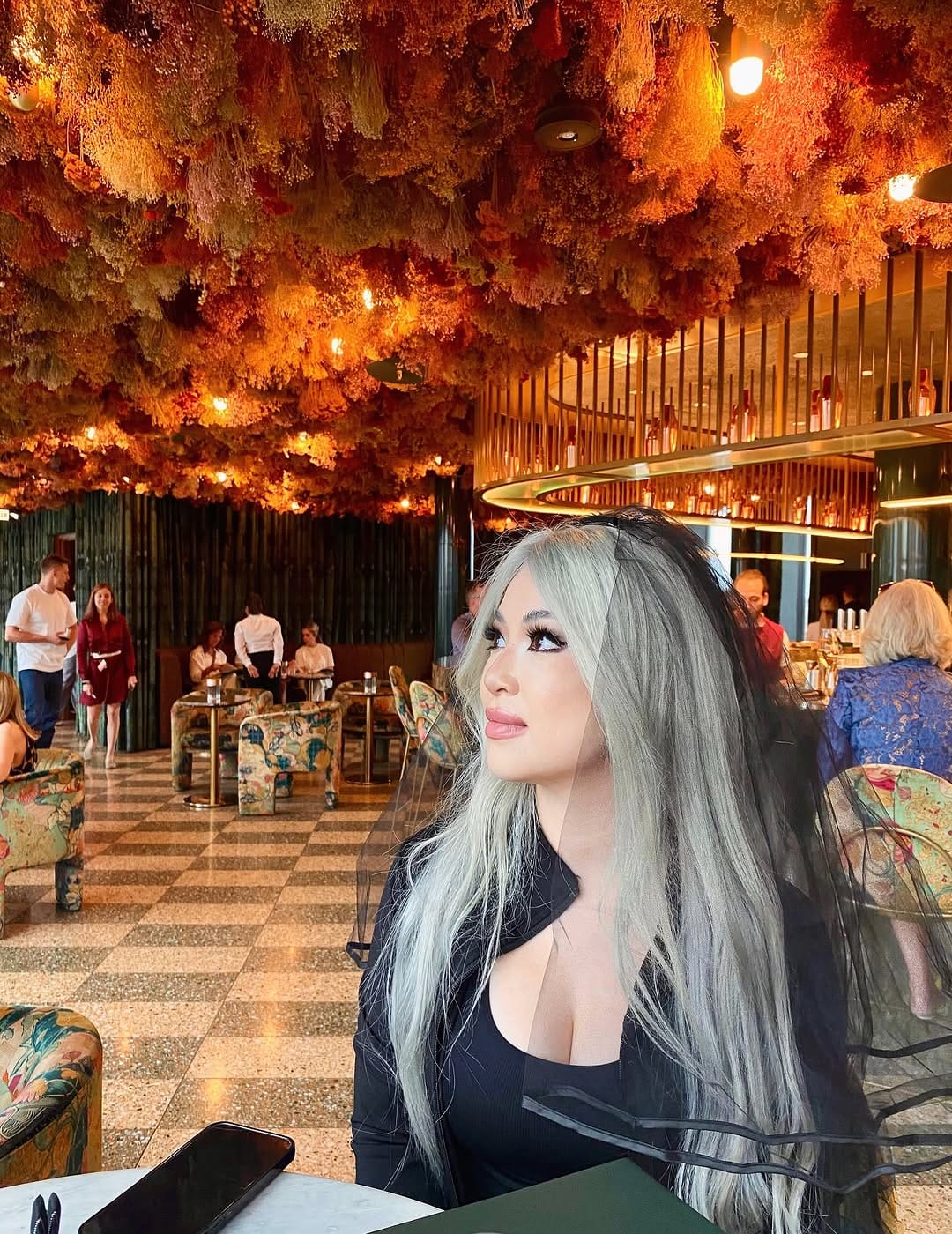 Post 4 by ⠀ 氏 美 on Instagram (carousel)