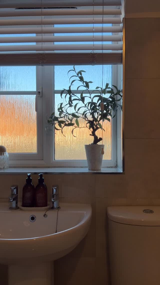 Post 5 by Siobhan | Home, Lifestyle & Motherhood on Instagram (video)