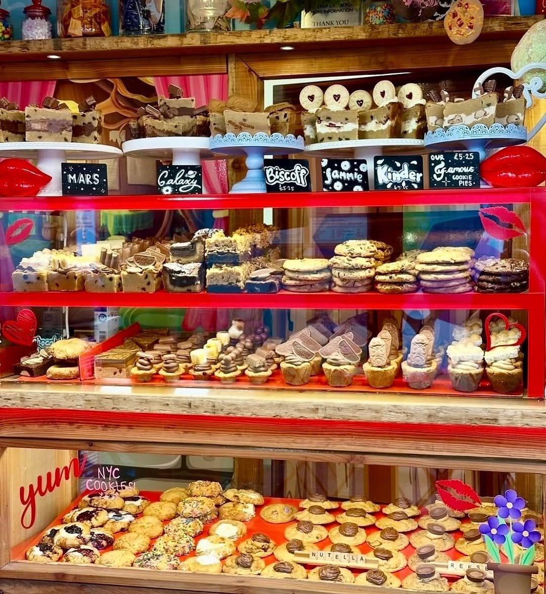 Post 5 by The cookie cottage on Instagram (carousel)