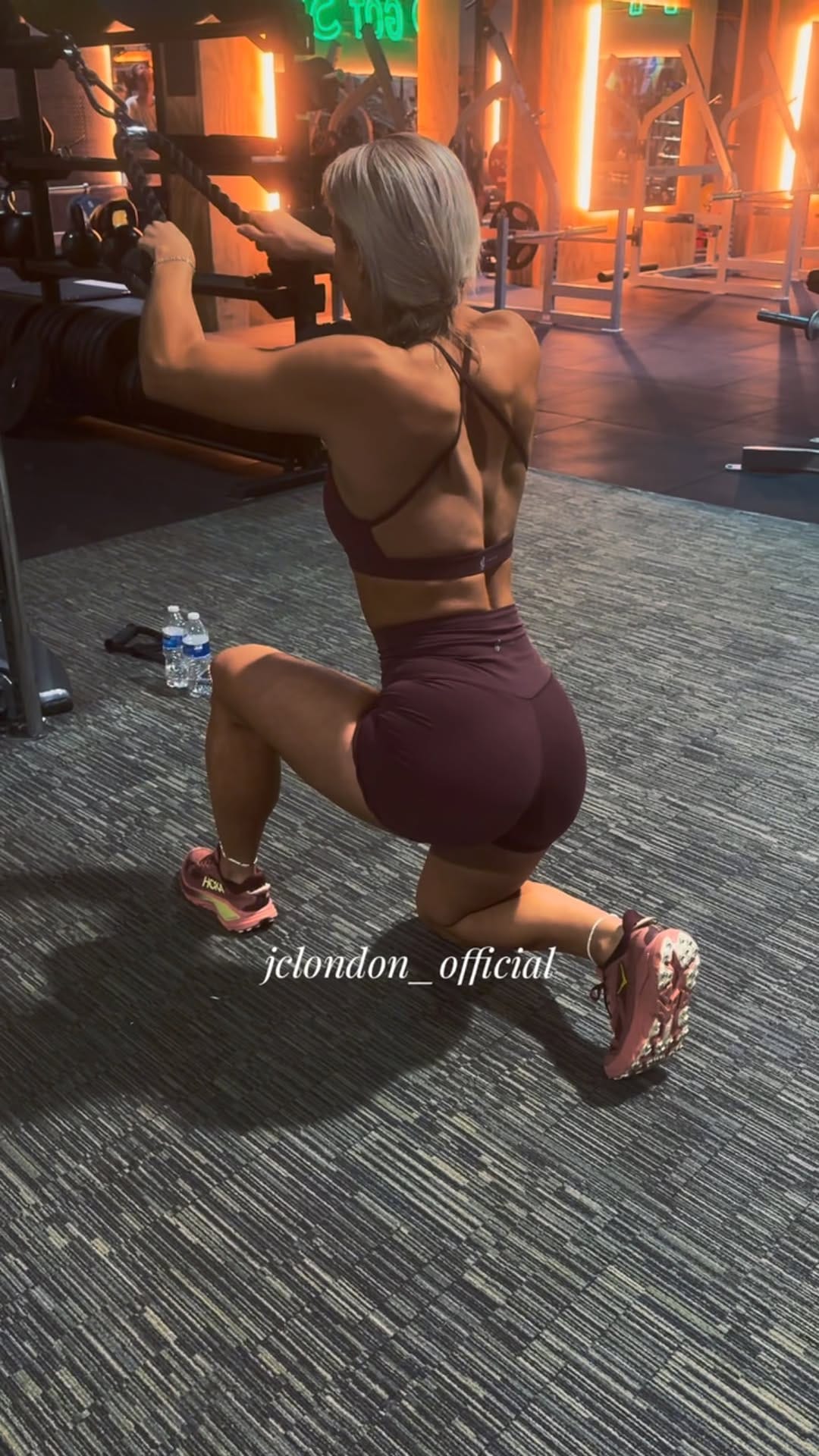Post 4 by JC London on Instagram (video)