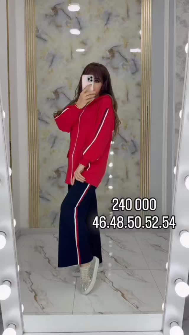 Post 3 by FotiNur shop on Instagram (video)