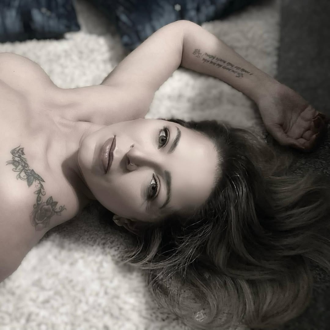 Post 6 by Ka S. on Instagram (image)
