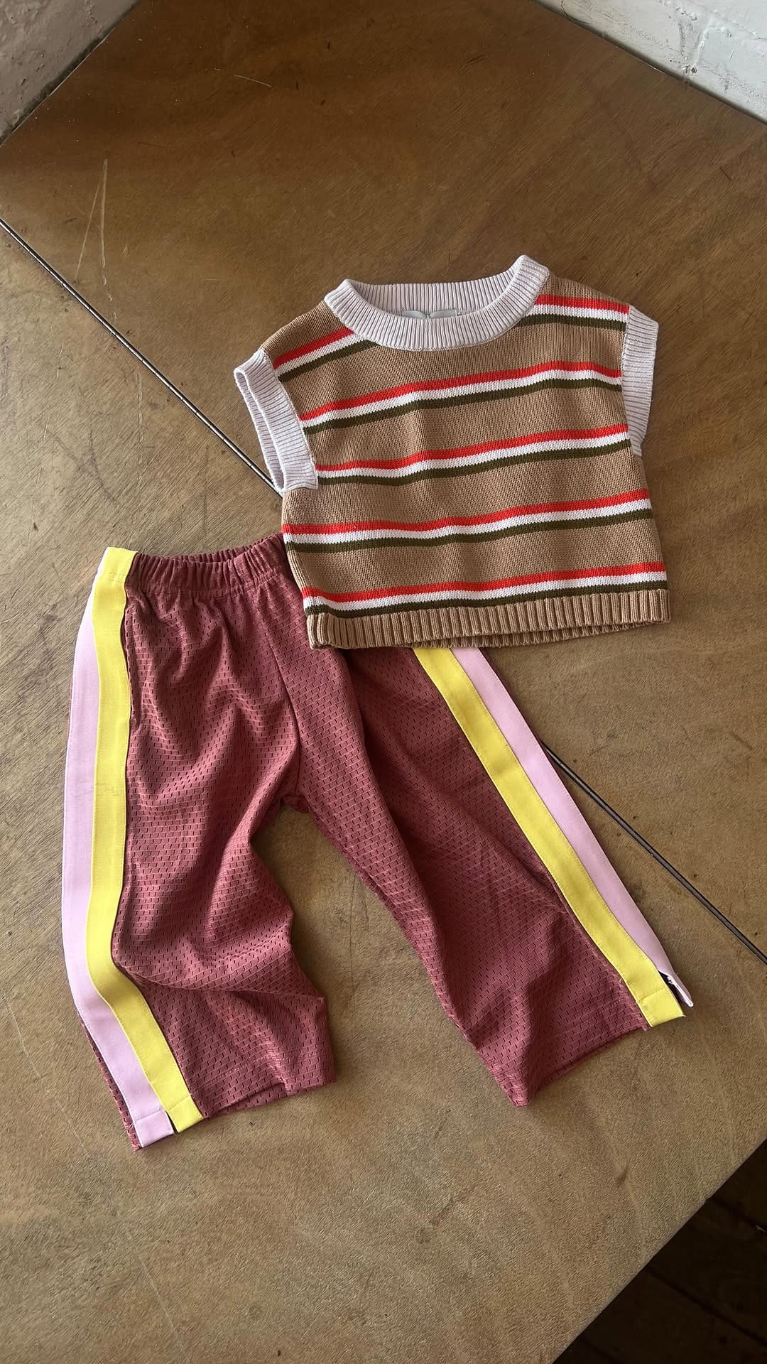 Post 1 by Newcastle preloved & vintage BUY | SELL | EXCHANGE on Instagram (video)