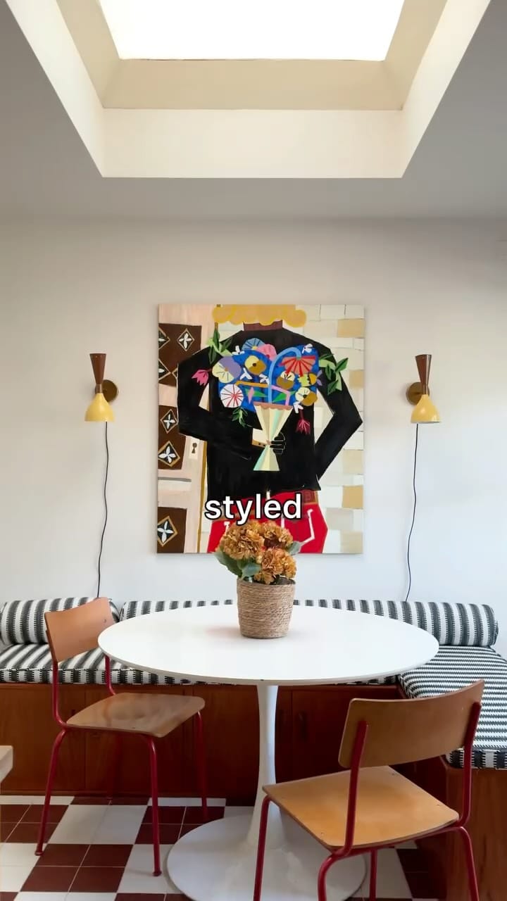 Post 6 by Medina Grillo on Instagram (video)