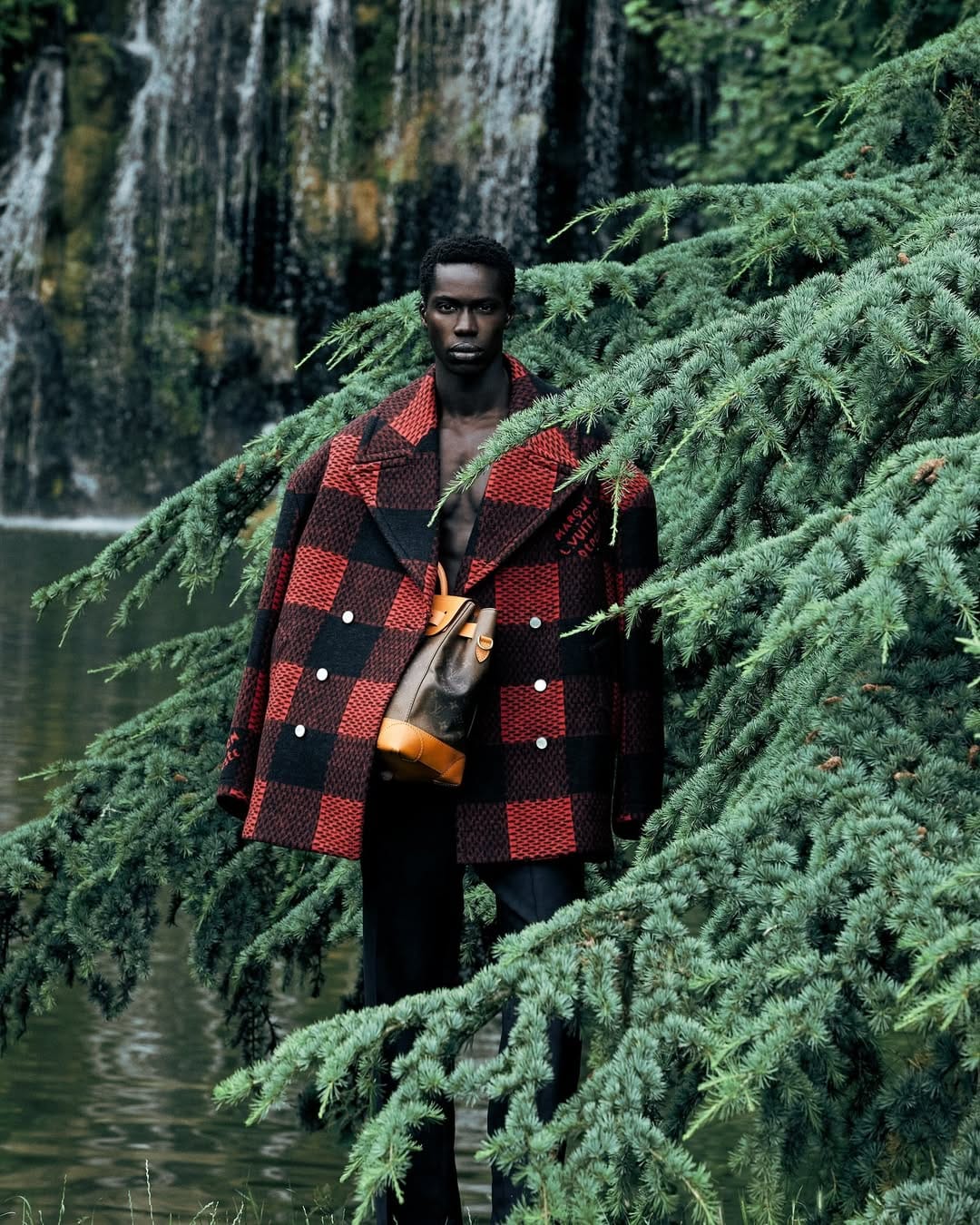 Post 7 by ABDU  NDIAYE ™ on Instagram (carousel)