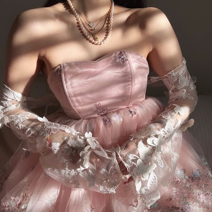 Post 1 by 🧚‍♂️ Emma 🧚‍♂️ on Instagram (carousel)