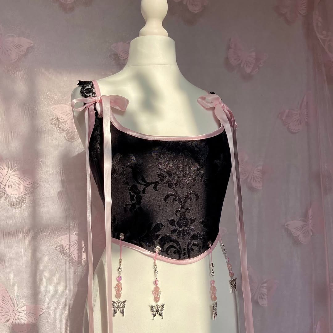 Post 2 by 🧚‍♂️ Emma 🧚‍♂️ on Instagram (image)