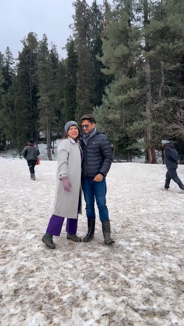 Post 2 by Yamini Mehra Khatwani -Fashion & Personal Stylist on Instagram (video)