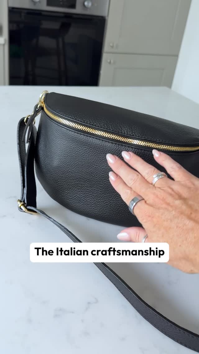 Post 5 by Elie Beaumont on Instagram (video)