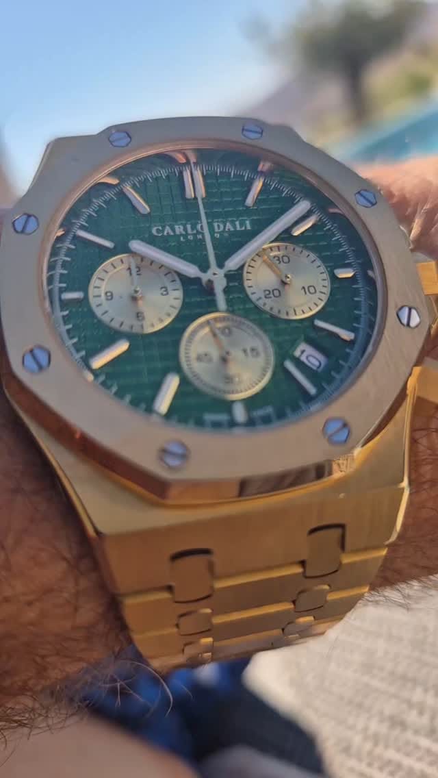 Post 2 by CARLO DALI LONDON on Instagram (video)