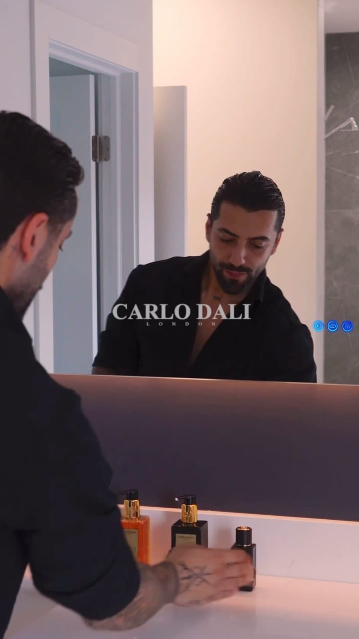 Post 9 by CARLO DALI LONDON on Instagram (video)