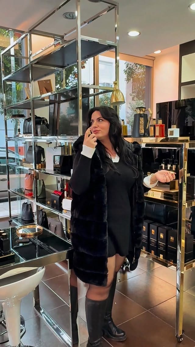 Post 1 by CARLO DALI LONDON on Instagram (video)