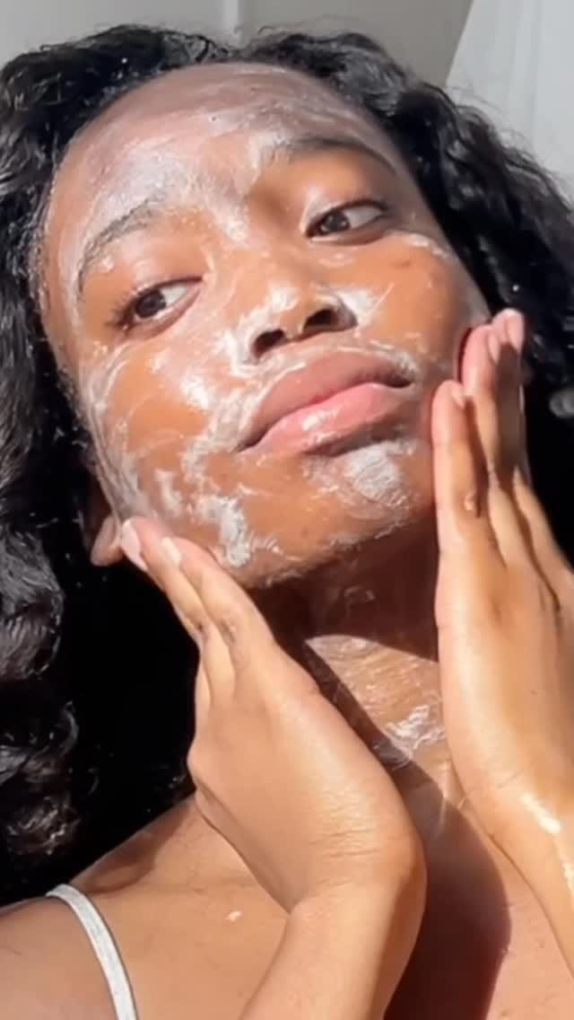 Post 2 by chanelly girl on Instagram (video)