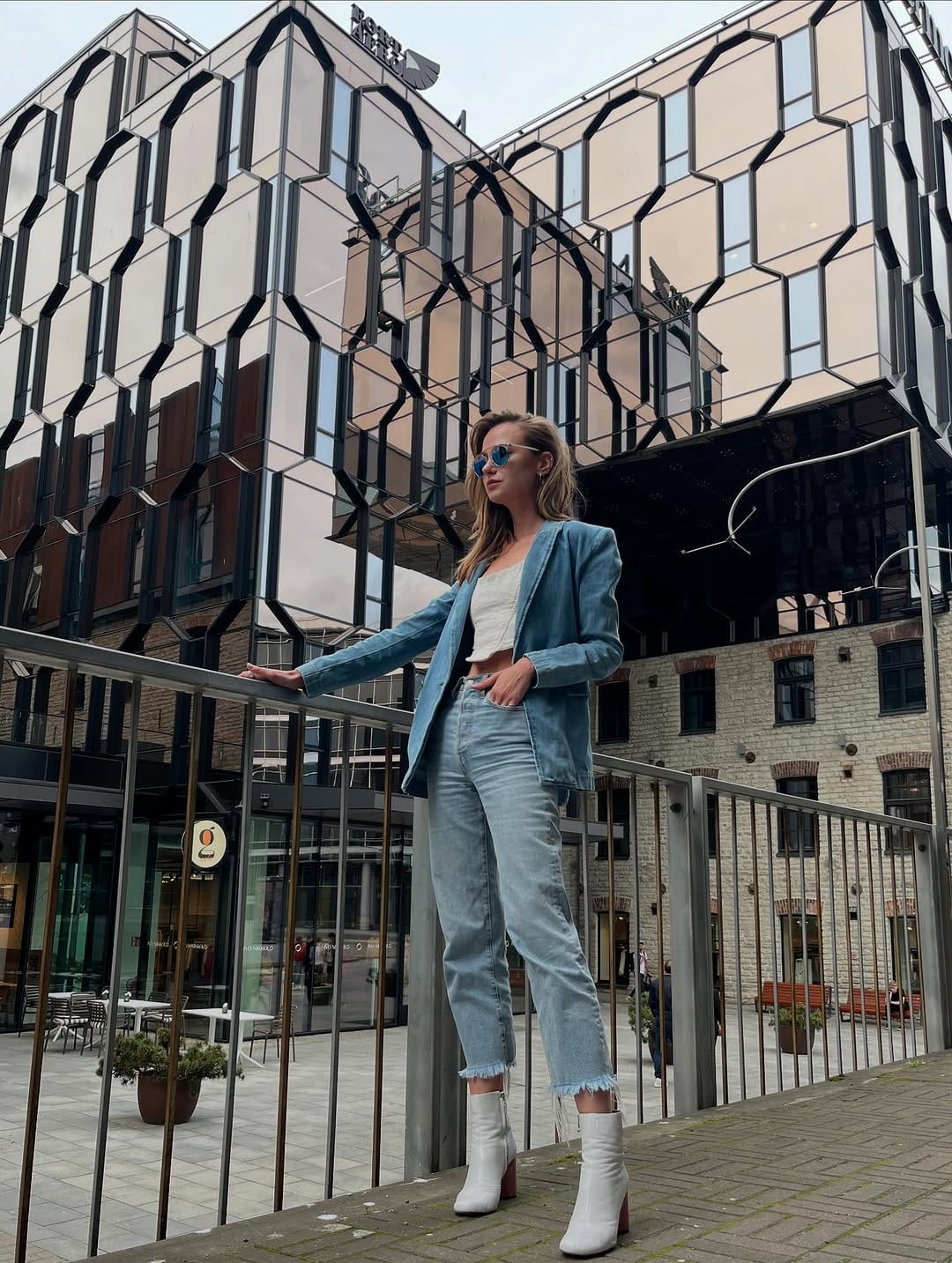 Post 6 by Alexandra Tikerpuu on Instagram (carousel)