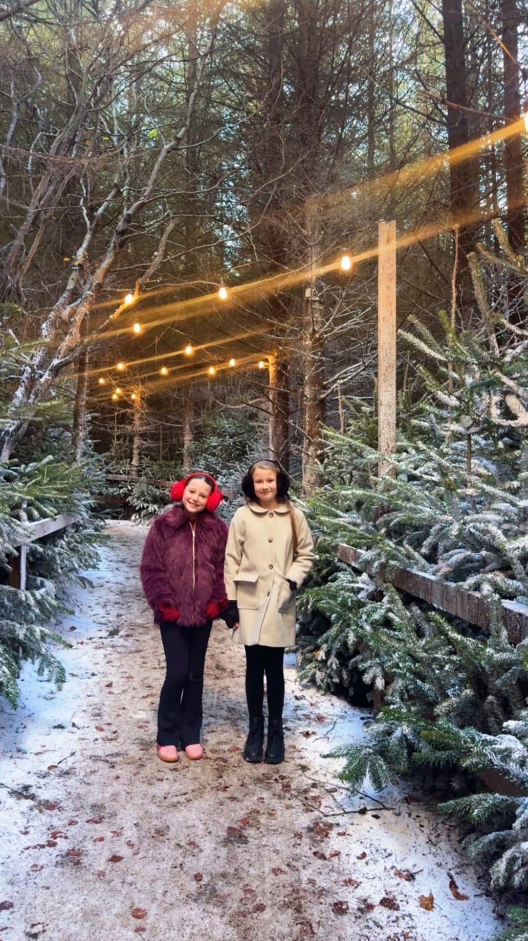 Post 4 by Sarah Morrissey Content Creator/Fashion Model on Instagram (video)