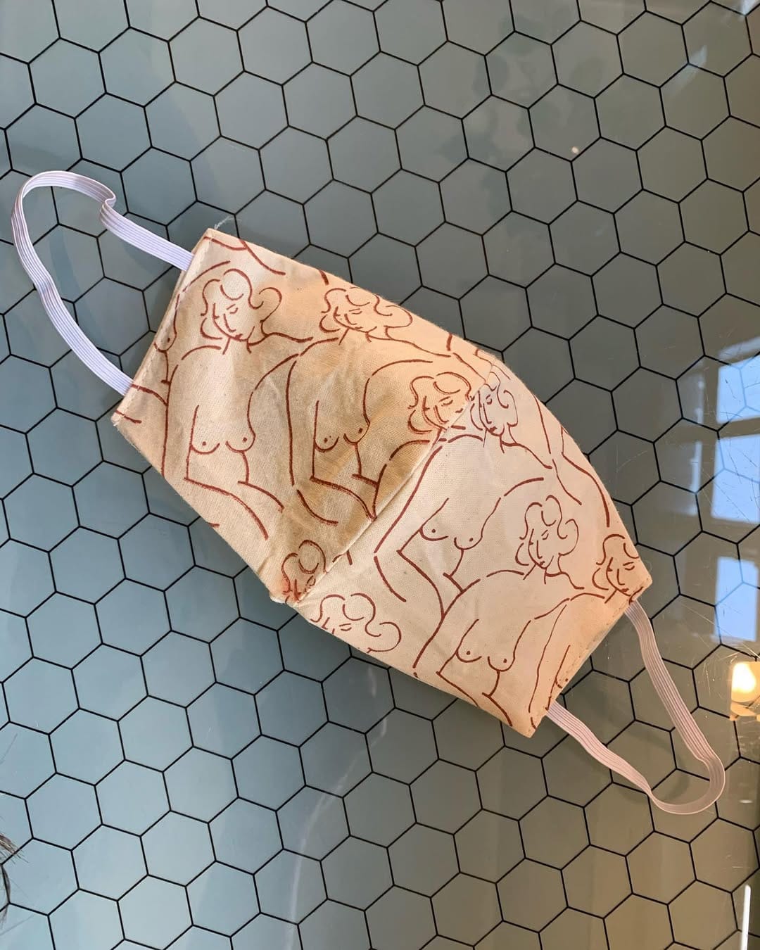 Post 8 by Syd & Mallory on Instagram (carousel)