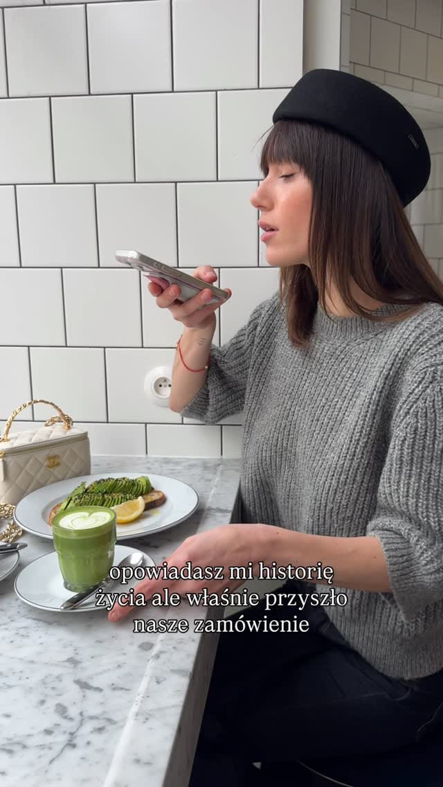 Post 2 by Amelia Wnęk on Instagram (video)