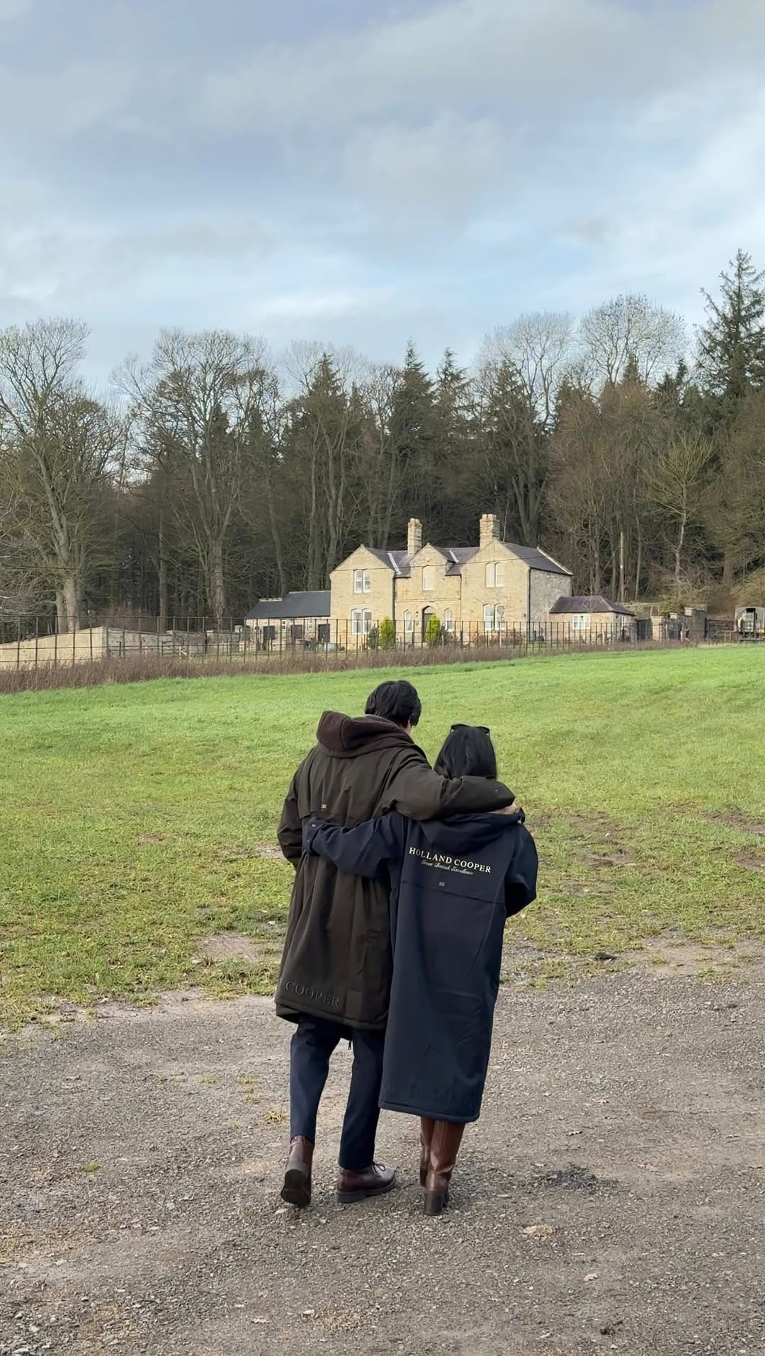 Post 5 by Salma Touama on Instagram (video)