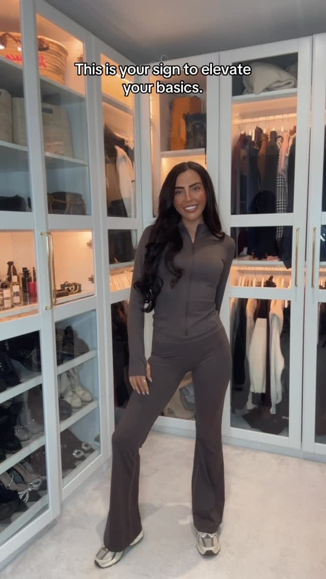 Post 4 by FB LONDON on Instagram (video)