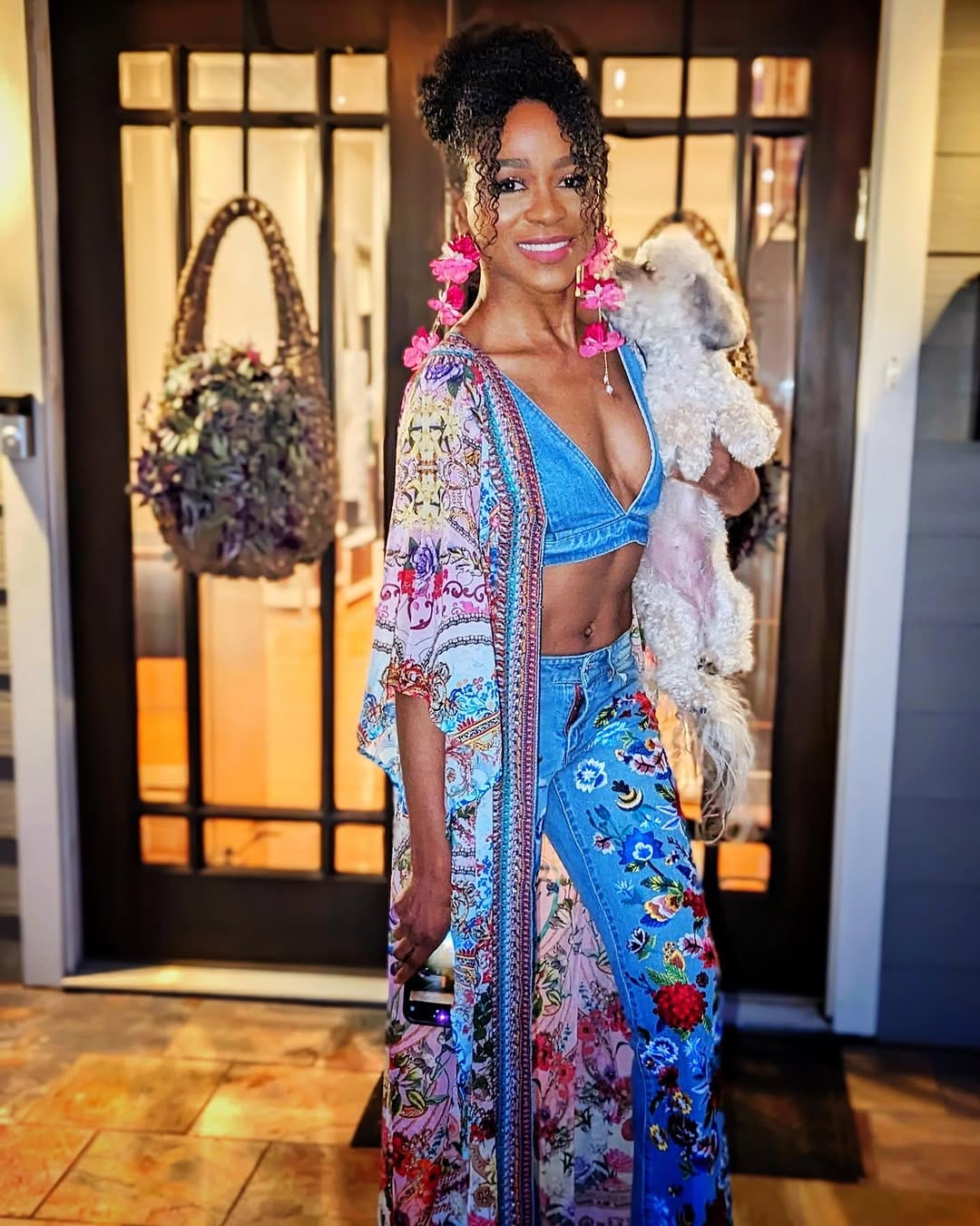 Post 6 by Blakeline, A Lifestyle on Instagram (image)
