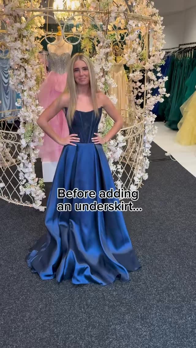 Post 8 by MaralDress on Instagram (video)