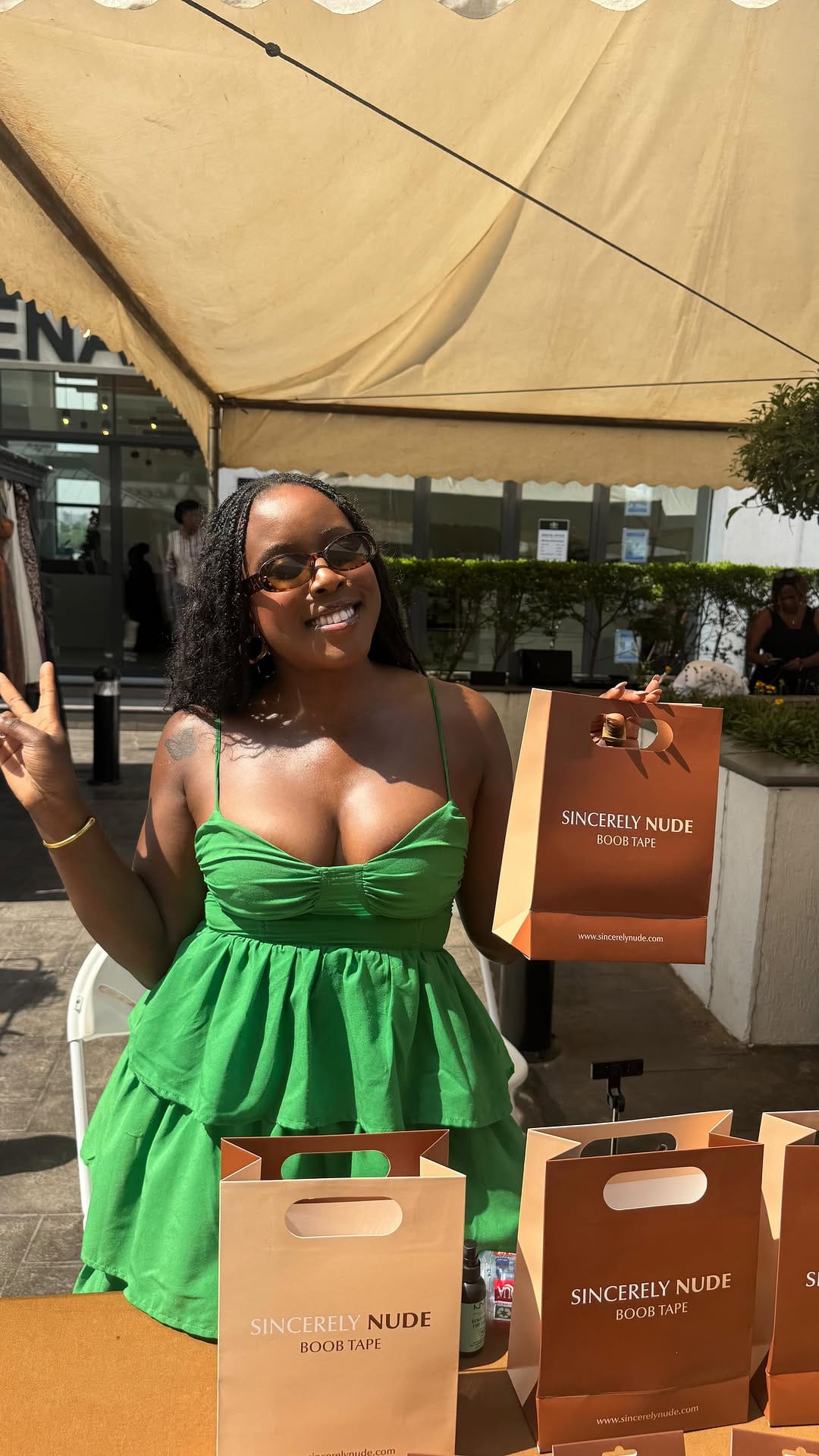 Post 6 by Women’s Body Tape and Underwear Solution Brand on Instagram (video)