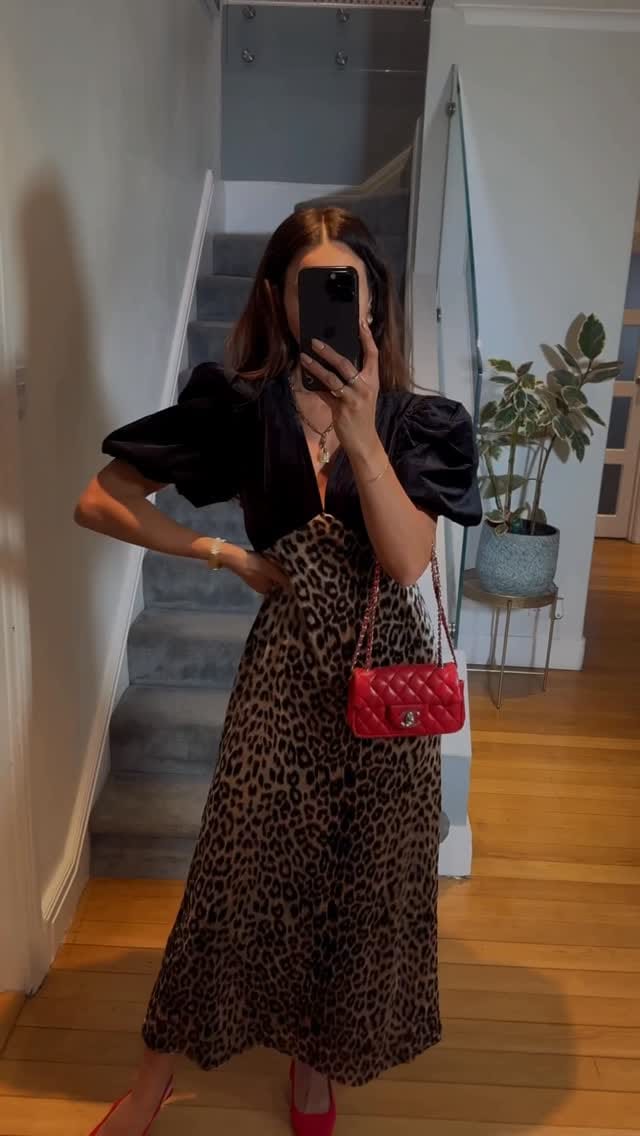 Post 9 by Gini London on Instagram (video)