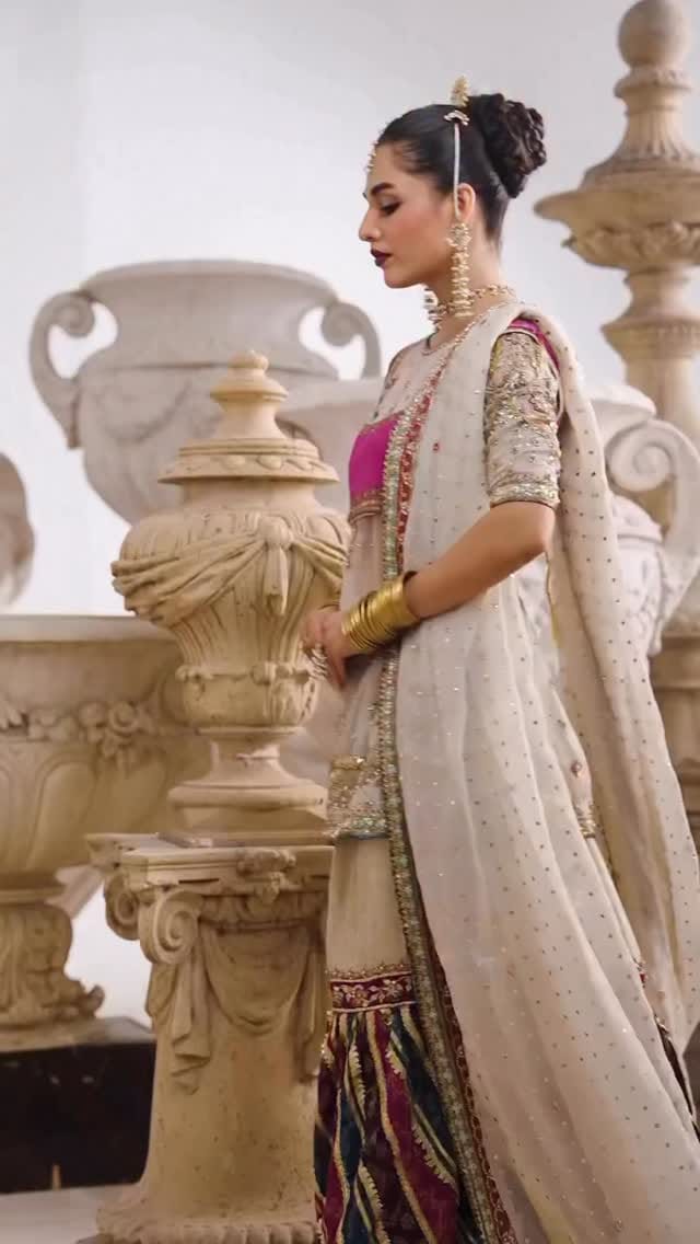 Post 1 by Areej Zahra on Instagram (video)