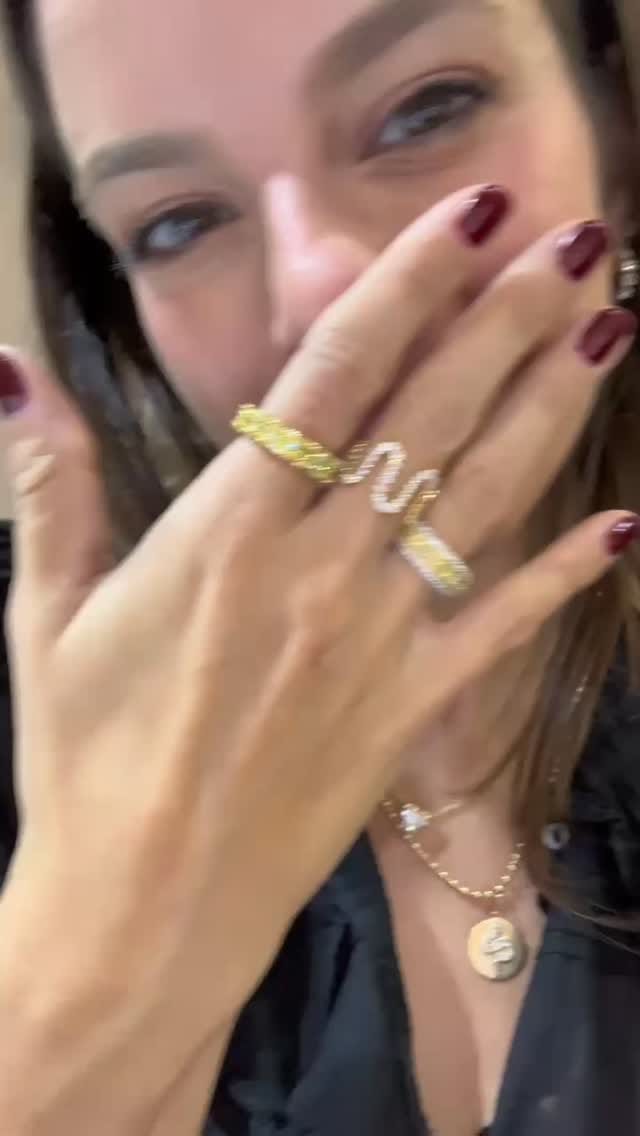 Post 8 by JB Diamonds & Fine Jewelry on Instagram (video)