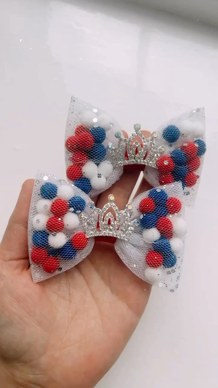 Post 10 by Pom + Minnie on Instagram (video)