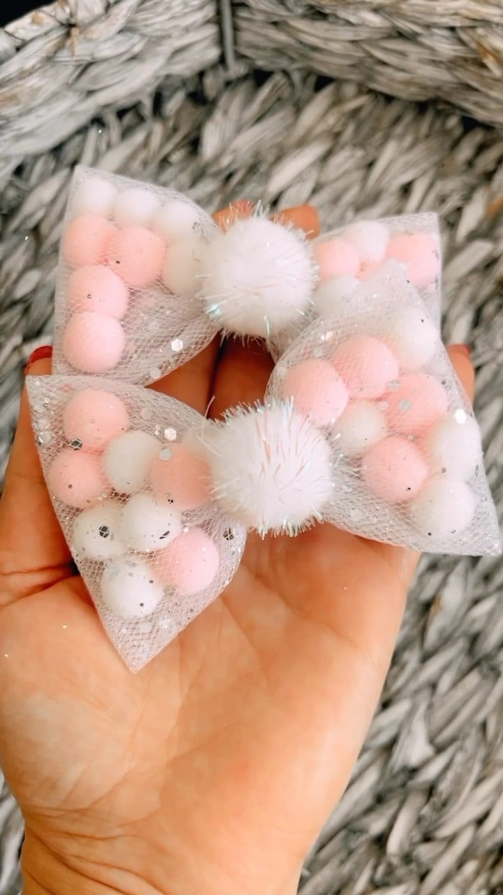 Post 4 by Pom + Minnie on Instagram (video)