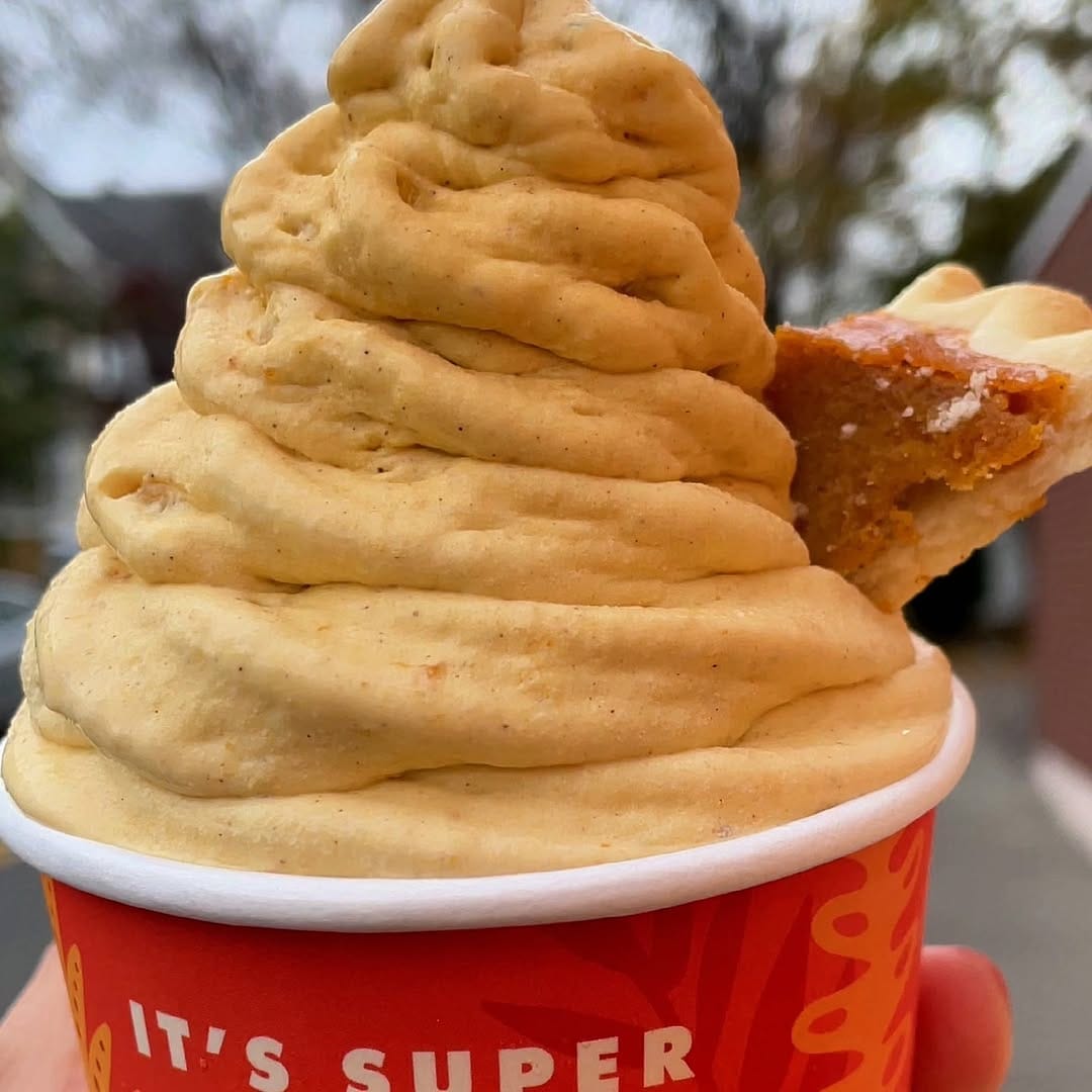 Post 8 by Far Out Ice Cream - Boston MA on Instagram (video)