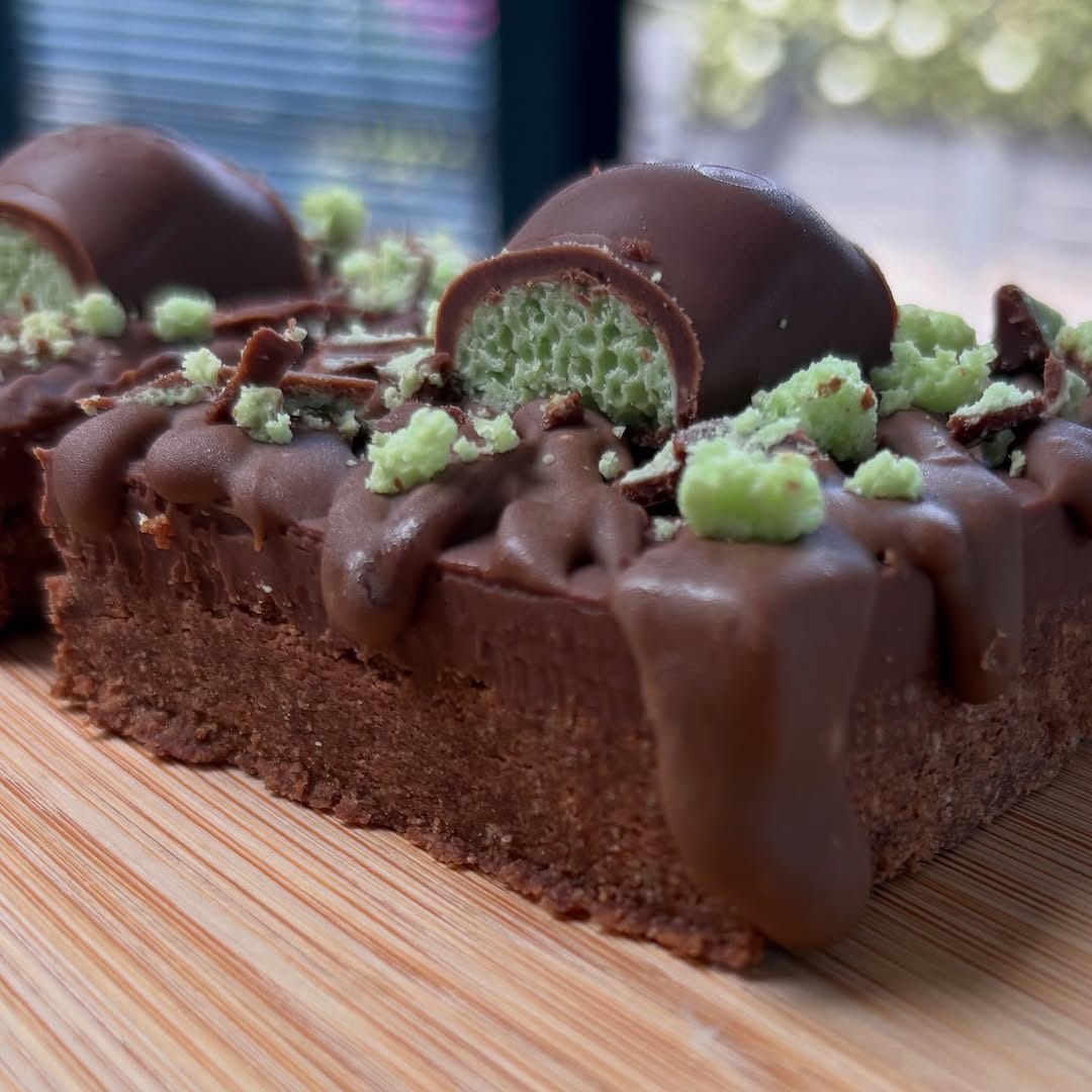 Post 4 by BungsBakes on Instagram (image)