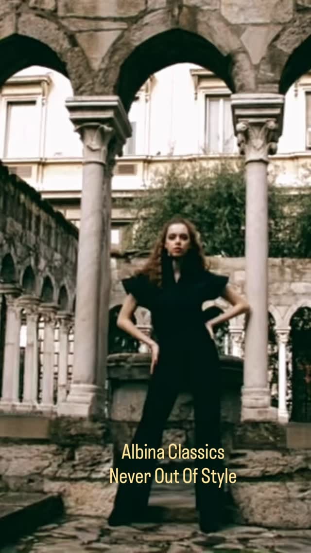 Post 8 by Albina Dotti on Instagram (video)