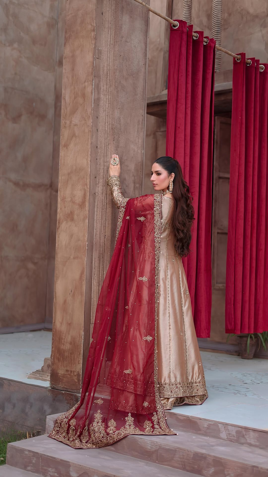 Post 3 by Faika Karim on Instagram (video)